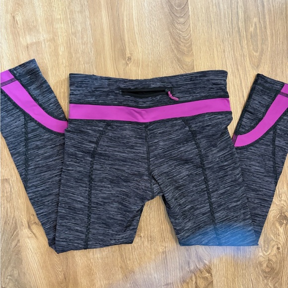 Lululemon leggings - Picture 3 of 5